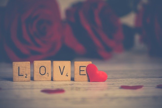 25 words of wisdom & pearls about love life